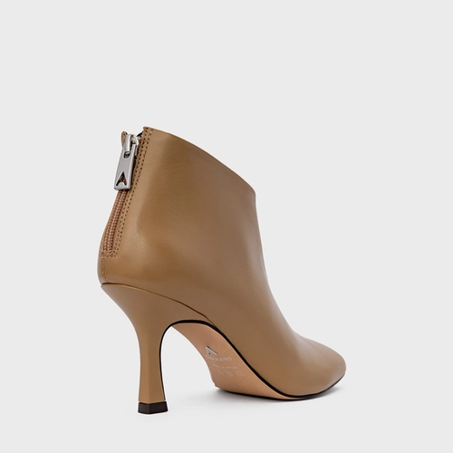 Bota Blown Salto Fino Couro Bege Almond