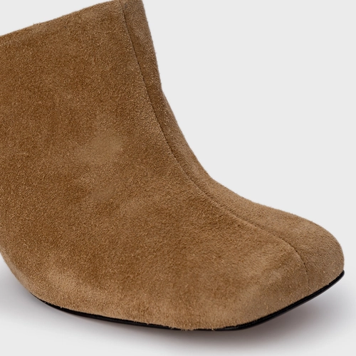 Mule Blown Salto Fino Couro Suede Bege Almond