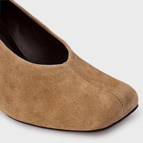 Scarpin Blown Salto Fino Couro Suede Bege Almond