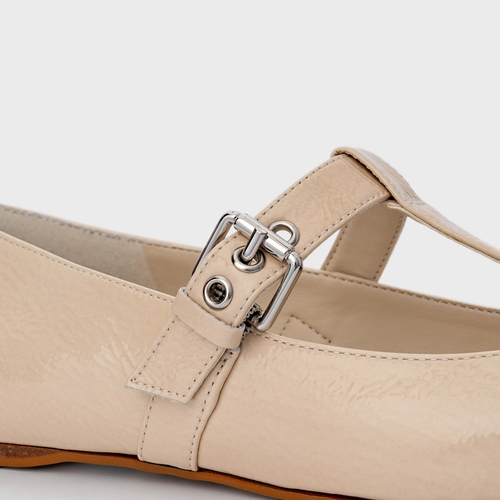 Sapatilha Heritage Couro Verniz Off White Cotton