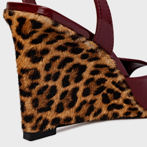 Sandália Heritage Salto Anabela Em Pelo Couro Verniz Vinho Mahogany