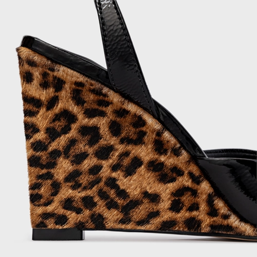 Sandália Heritage Salto Anabela Em Pelo Couro Verniz Preto