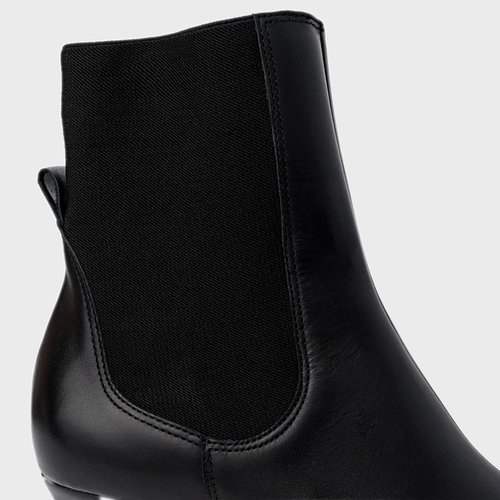 Bota Basic Elástico Salto Fino Couro Preto