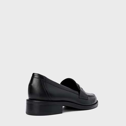 Loafer Coin Couro Preto