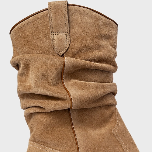 Bota Western Slouchy Couro Suede Bege Almond