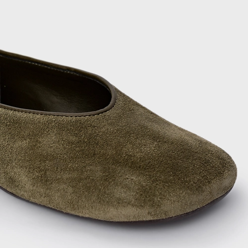 Sapatilha Essential Couro Suede Verde Army Green