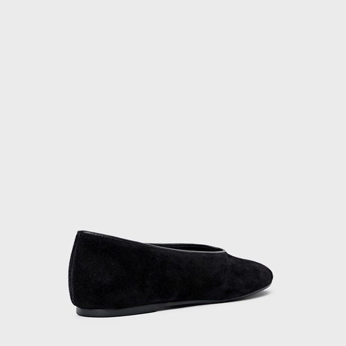 Sapatilha Essential Couro Suede Preto