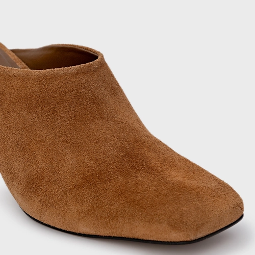 Mule Essential Salto Bloco Couro Suede Marrom Saddle