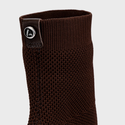 Bota Essential Salto Bloco Knit Marrom Dark Brown