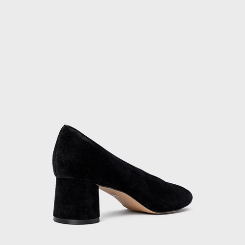 Scarpin Salto Oval Couro Suede Preto