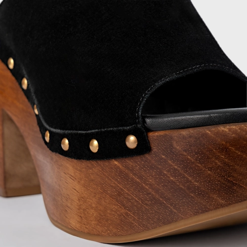 Sandália Plataforma Bold Wood Studs Couro Suede Preto