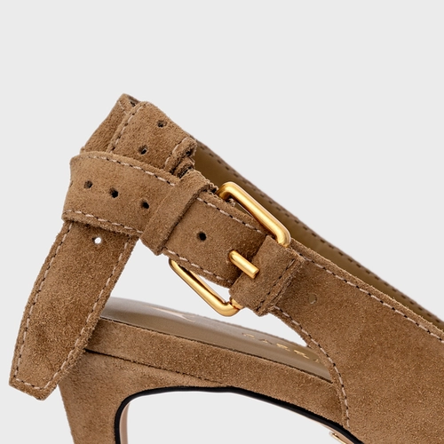 Scarpin Slingback Timeless Salto Fino Médio Couro Suede Bege Almond