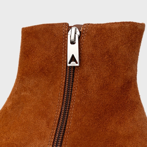 Bota Timeless Couro Suede Marrom Ferrugem