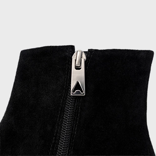 Bota Timeless Couro Suede Preto