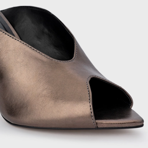 Open Mule Fancy Salto Fino Couro Metalizado Prata Old