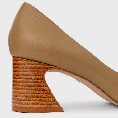 Scarpin Blanca Salto Wave Couro Bege Almond