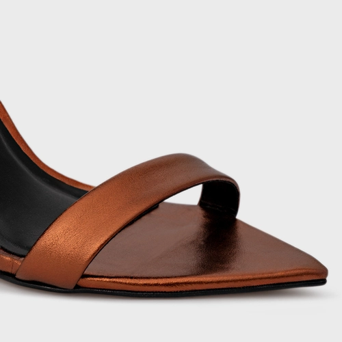 Sandália Fancy Tira Fina Salto Fino Couro Metalizado Maroon