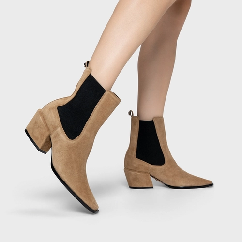 Bota Neutral Salto Bloco Couro Suede Bege Almond