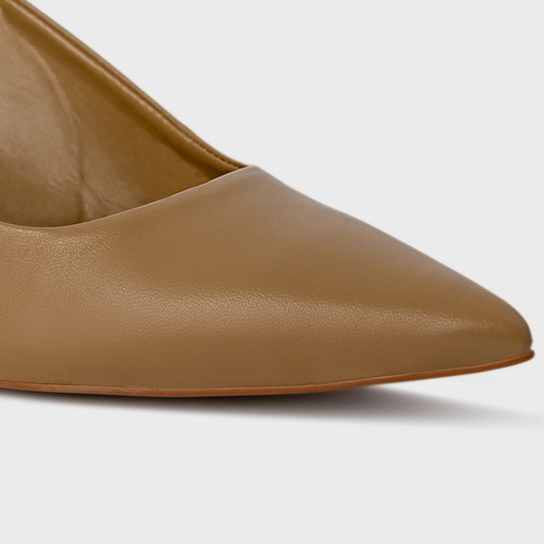 Scarpin Slingback Neutral Couro Bege Almond