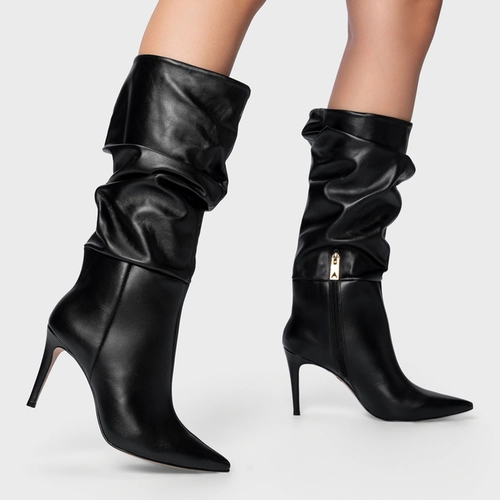 Bota Slouchy Cano Alto Salto Fino Couro Preto