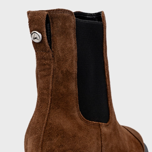 Bota Coturno Chelsea Tratorada Couro Suede Marrom Brownie
