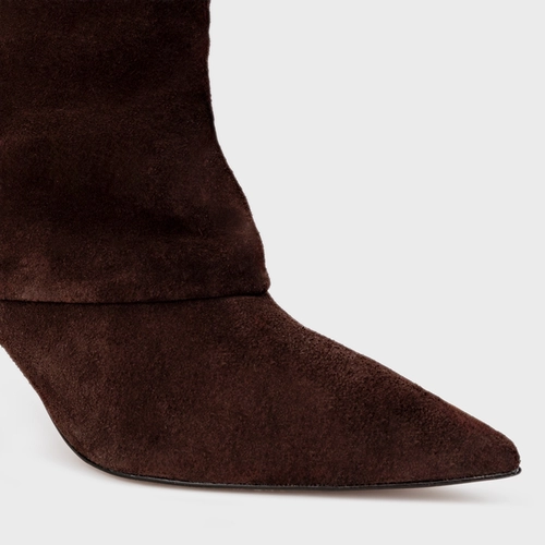 Bota Capa Cano Alto Salto Fino Couro Suede Marrom Ganache