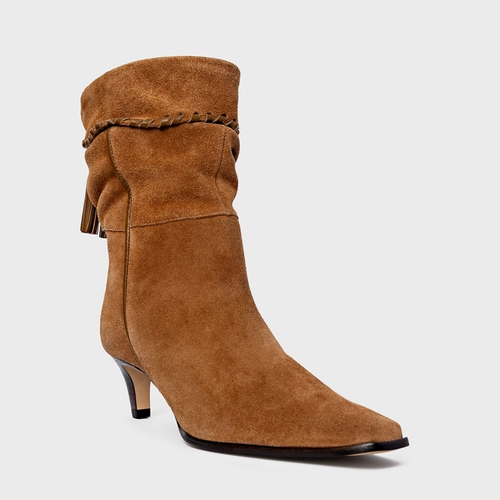 Bota Slouchy Franjas Salto Fino Couro Suede Marrom Saddle