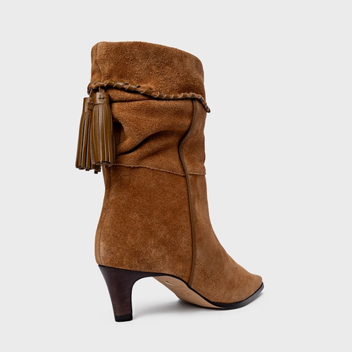 Bota Slouchy Franjas Salto Fino Couro Suede Marrom Saddle