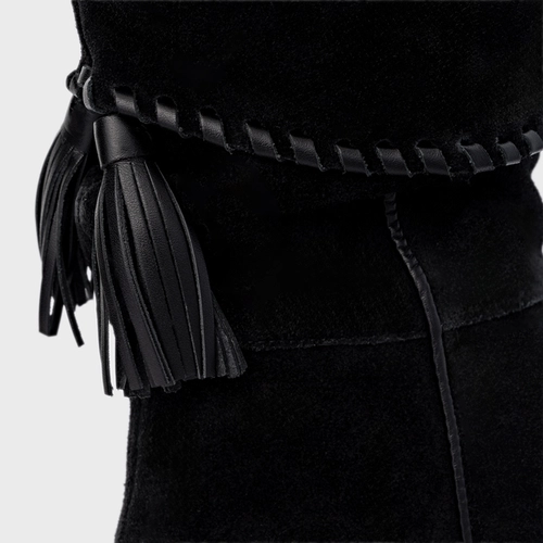 Bota Slouchy Franjas Salto Fino Couro Suede Preto