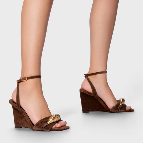 Sandália Gold Salto Anabela Couro Suede Marrom Brownie