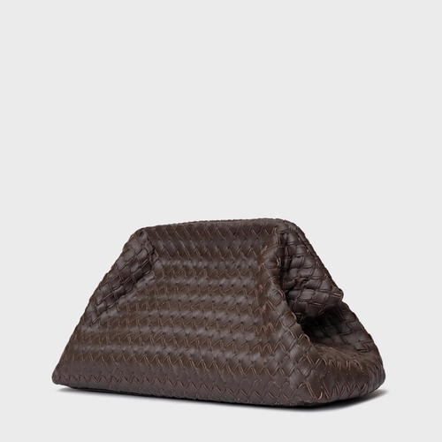 Bolsa Clutch Tressê Dominique Média Couro Marrom Dark Brown