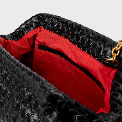 Bolsa Clutch Tressê Dominique Média Couro Preto