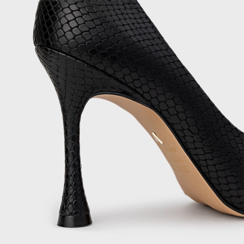 Scarpin Francesca Salto Fino Couro Snake Preto