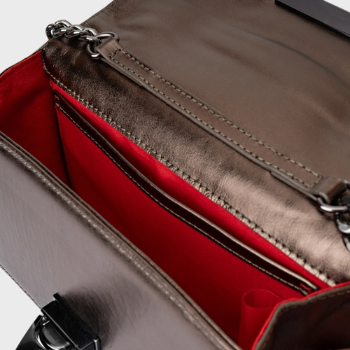 Bolsa Tiracolo Fiorella Pequena Couro Metalizado Prata Old