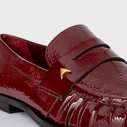 Loafer Drapeado Icon Couro Verniz Vinho Mahogany