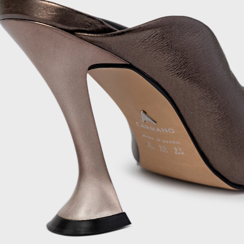 Open Mule Salto Silhoutte Couro Metalizado Prata Old