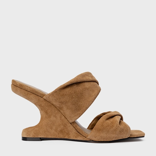 Open Mule Twist Anabela Curve Couro Suede Bege Almond