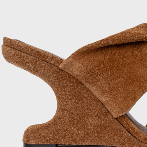 Open Mule Twist Anabela Curve Couro Suede Marrom Saddle