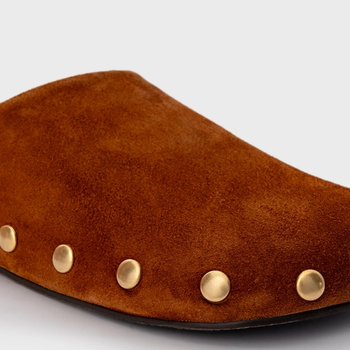 Mule Clog Statement Studs Couro Suede Marrom Ferrugem