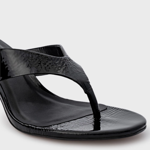 Open Mule Thong Timeless Salto Fino Couro Verniz Preto