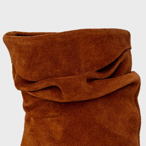 Bota Slouchy Timeless Salto Fino Couro Suede Marrom Ferrugem
