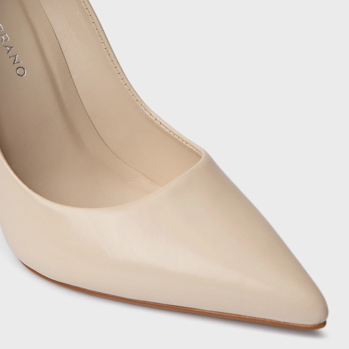 Scarpin Loretta Salto Fino Couro Off White Panacota