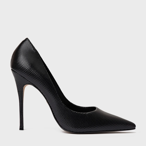 Scarpin Loretta Salto Fino Couro Metallic Preto