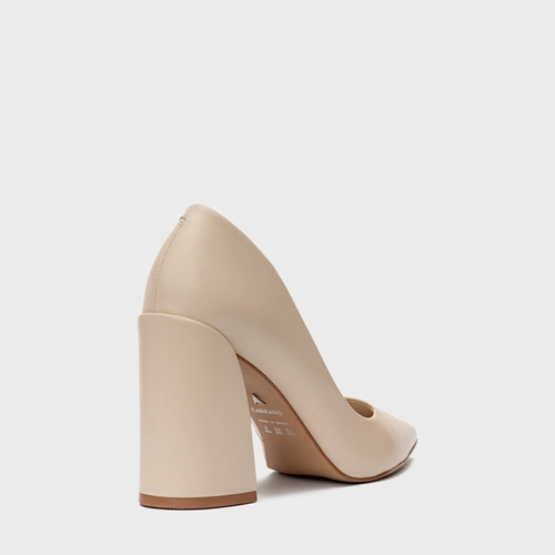 Scarpin Iza Basic Salto Bloco Couro Off White Panacota