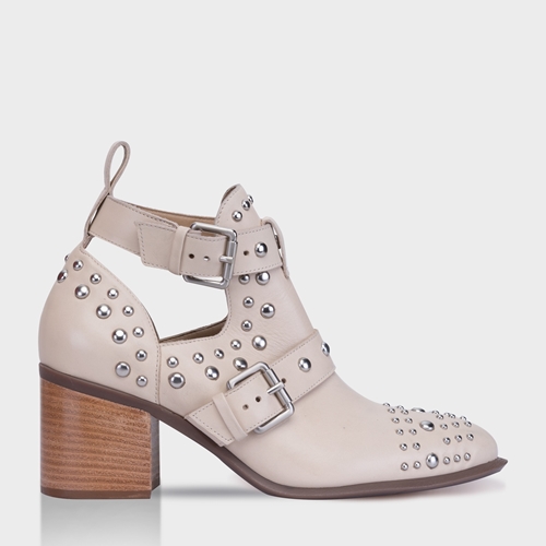 ankle boot tachas