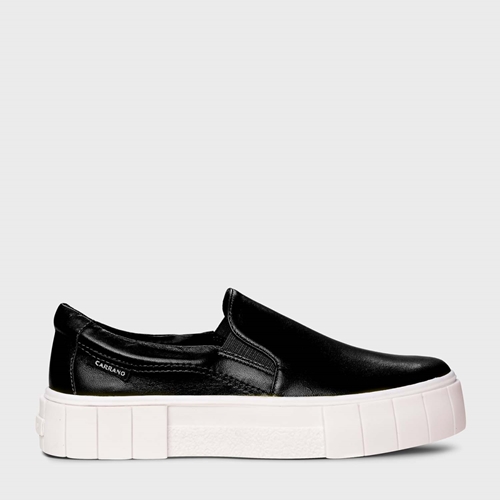 Slip on best sale couro preto