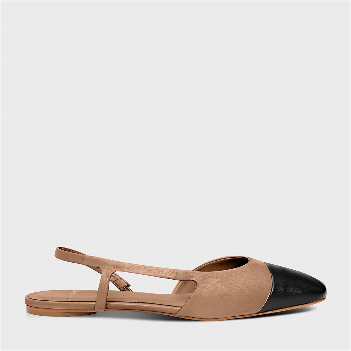 Slingback cap hot sale toe