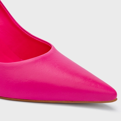 Scarpin Iza Basic Salto Bloco Couro Rosa Ultra Pink