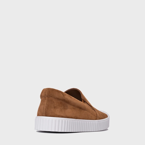 Tênis Slip On Kicks Couro Suede Marrom Saddle