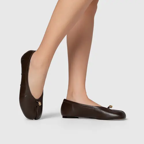 Sapatilha Tabi Couro Marrom Dark Brown